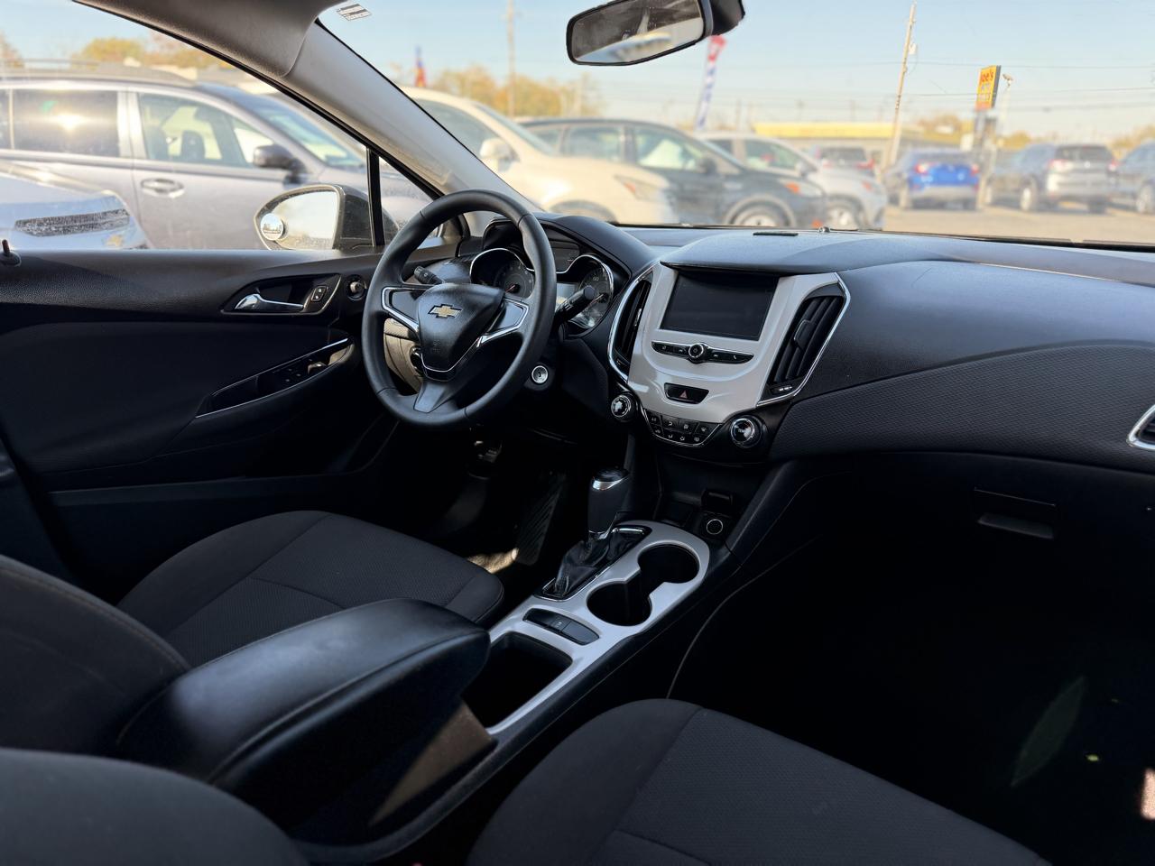 Chevrolet Cruze LS Auto 2017