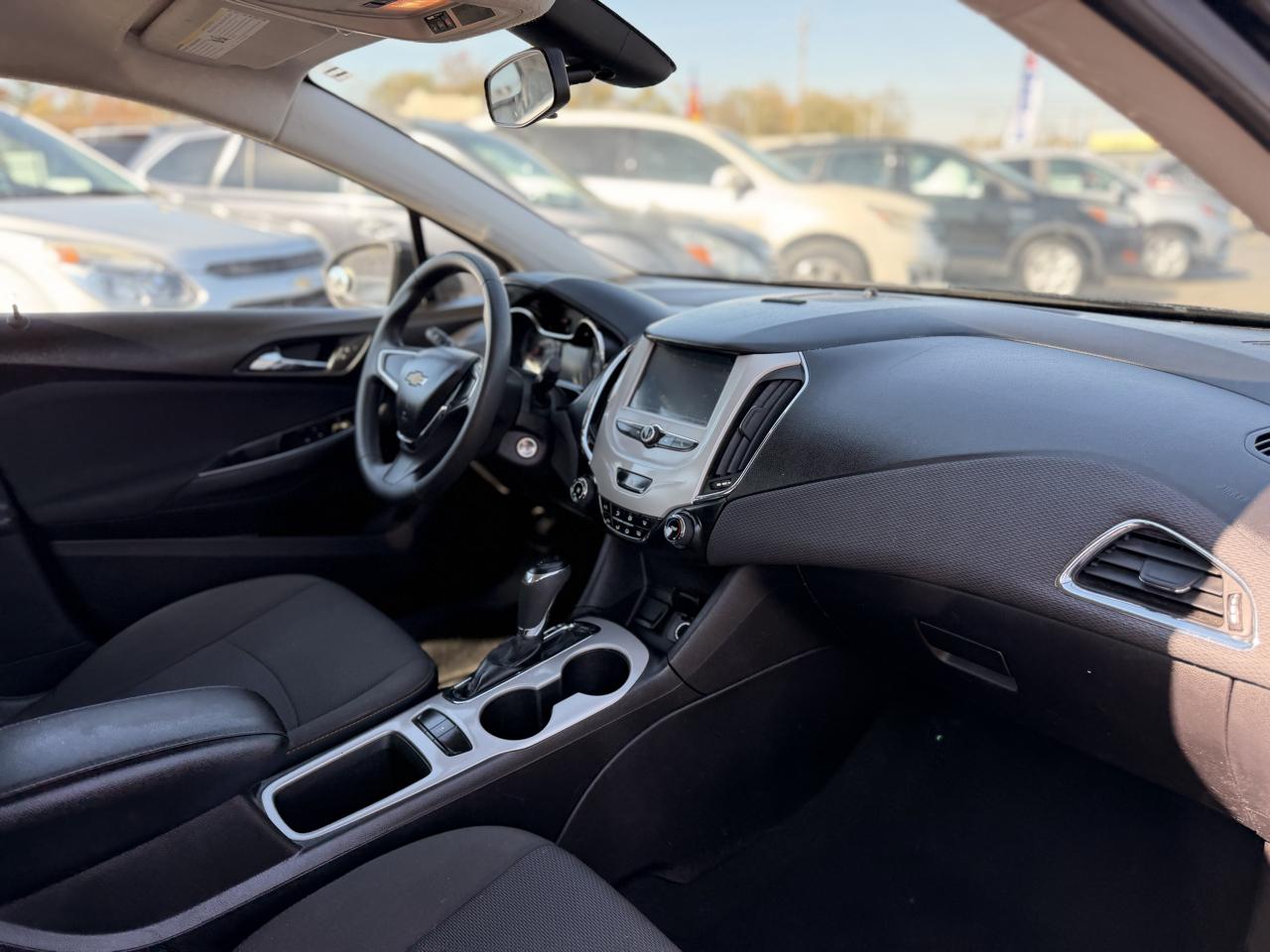 Chevrolet Cruze LS Auto 2017