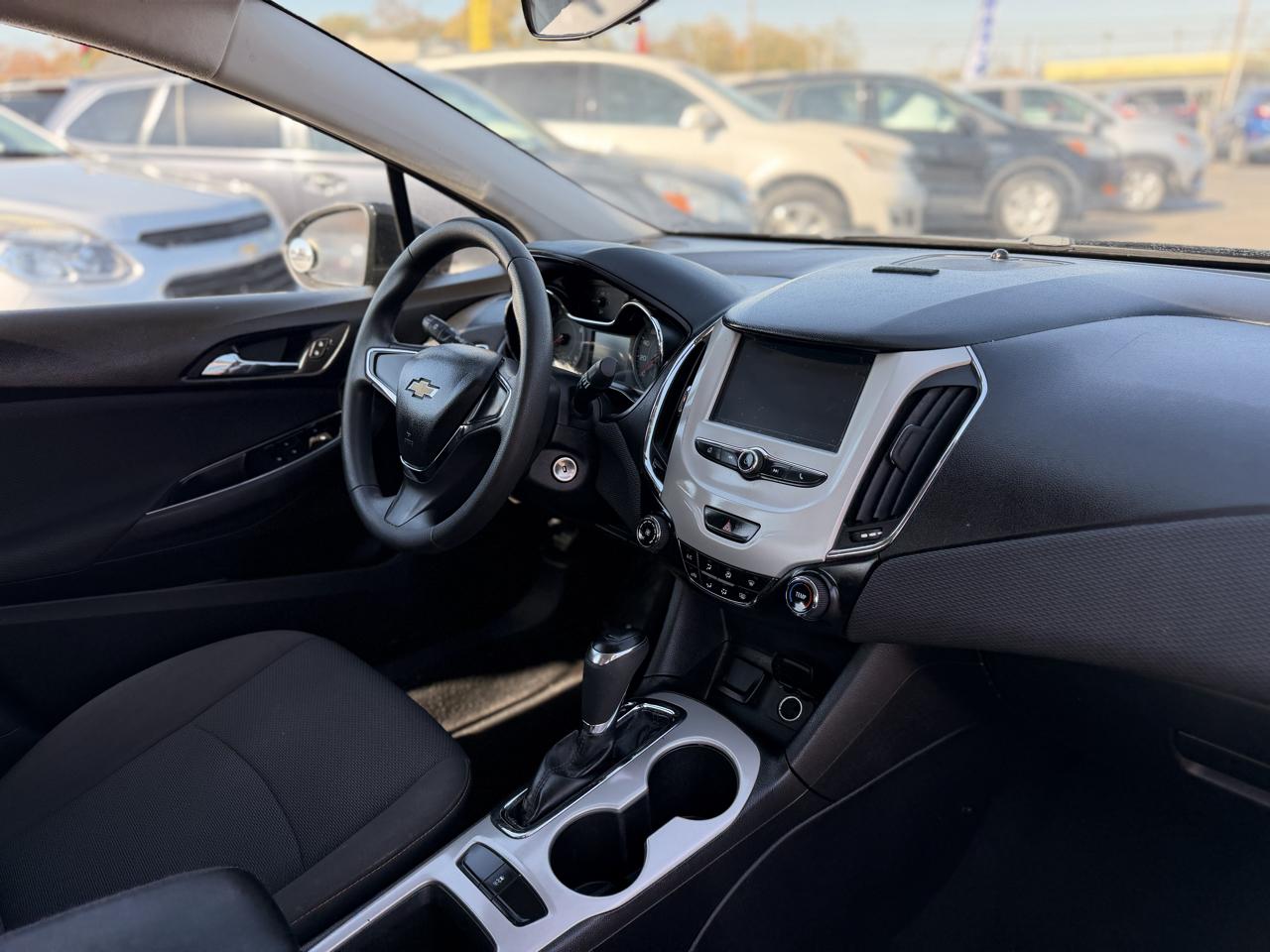 Chevrolet Cruze LS Auto 2017