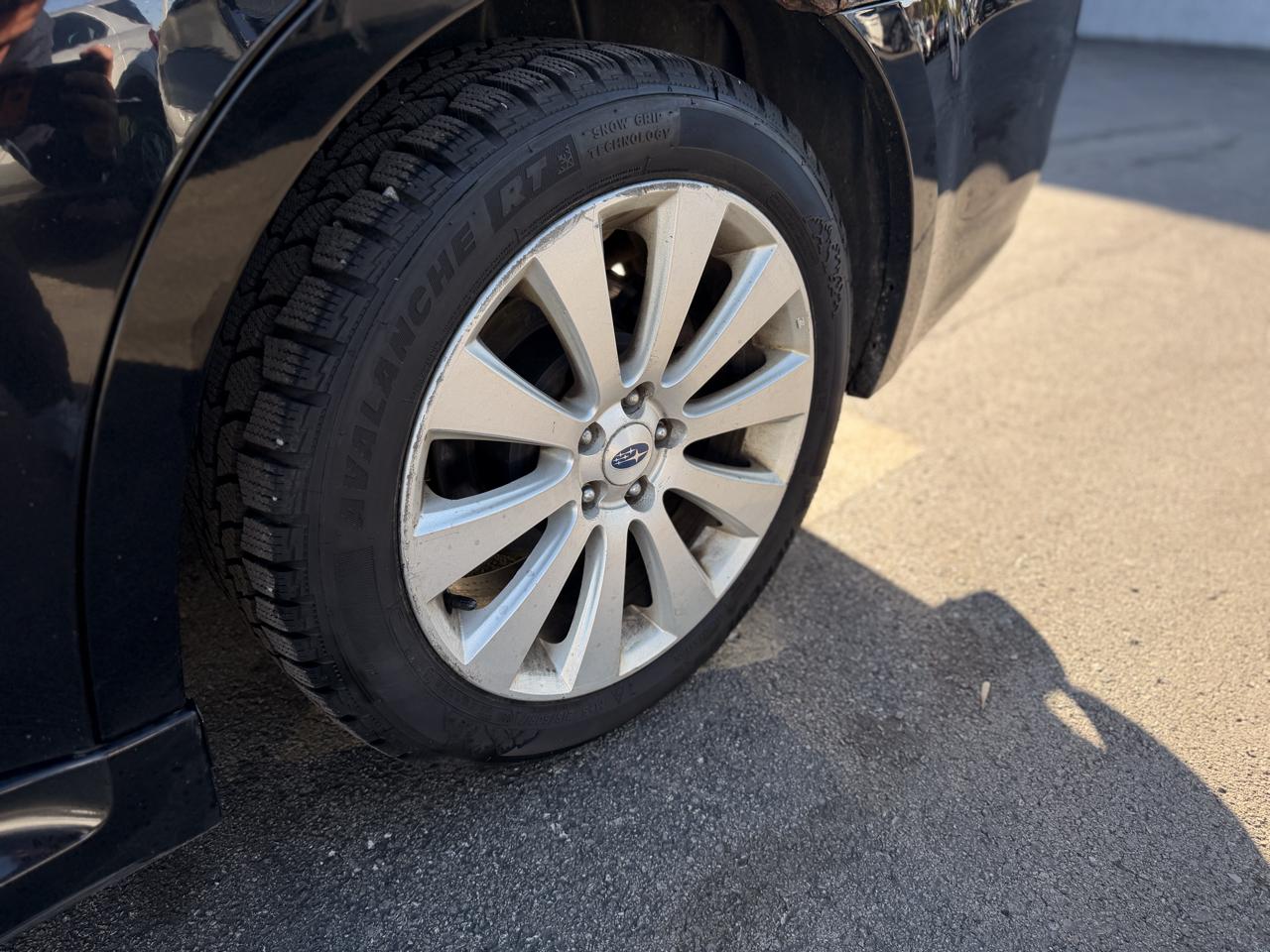 Subaru Legacy 2.5i Limited 2012
