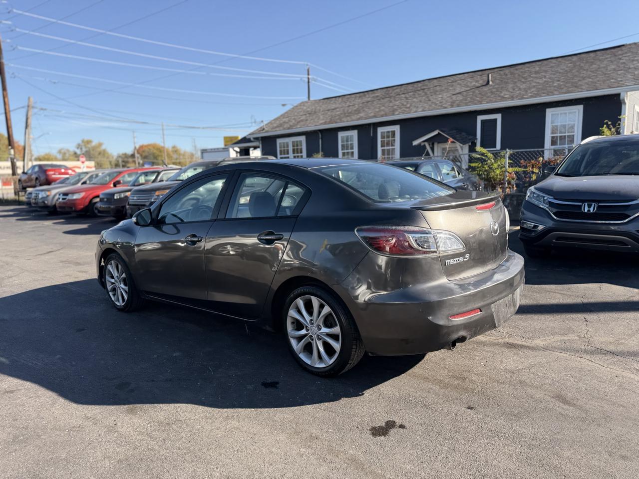 Mazda MAZDA3 s Grand Touring 4-Door 2010