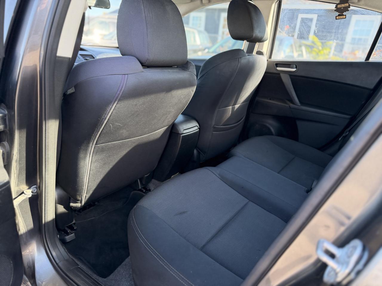 Mazda MAZDA3 s Grand Touring 4-Door 2010