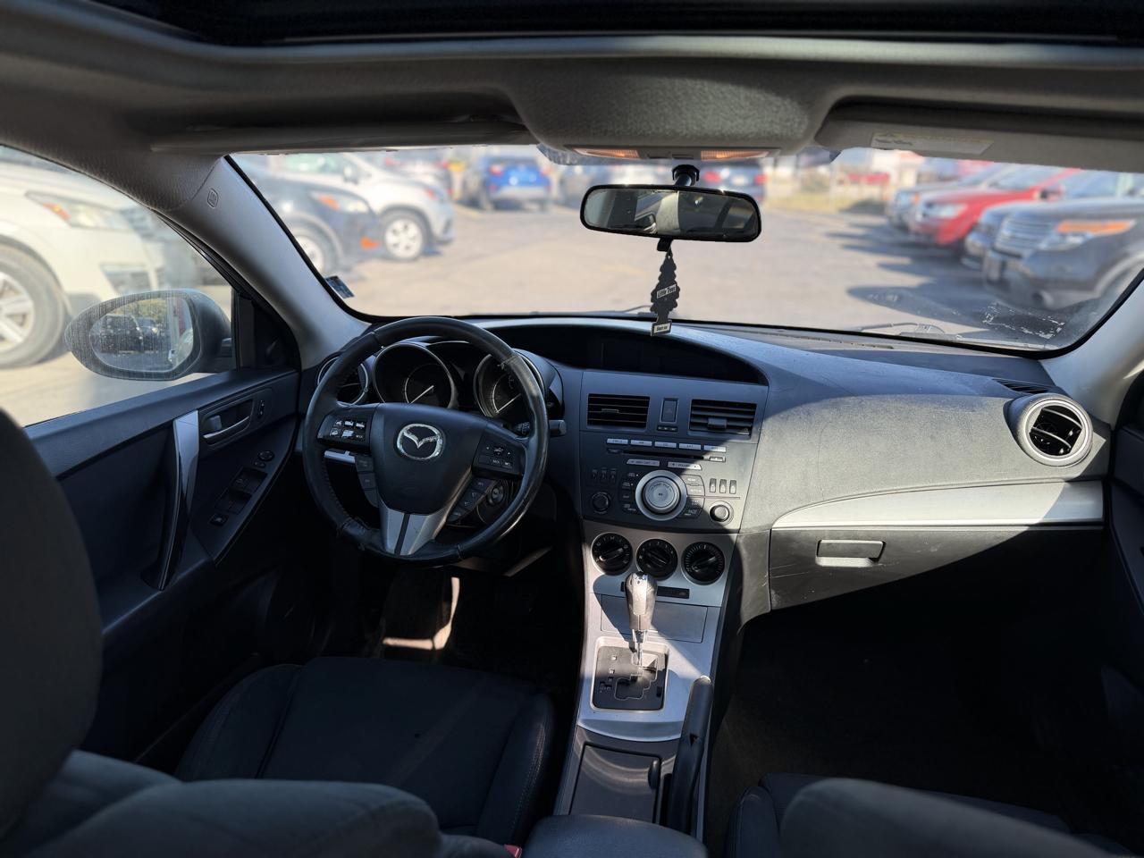 Mazda MAZDA3 s Grand Touring 4-Door 2010