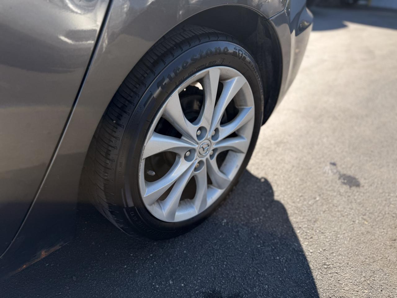 Mazda MAZDA3 s Grand Touring 4-Door 2010