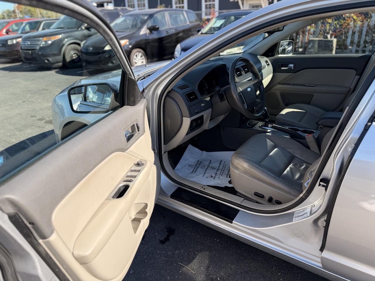 Ford Fusion V6 SEL AWD 2011