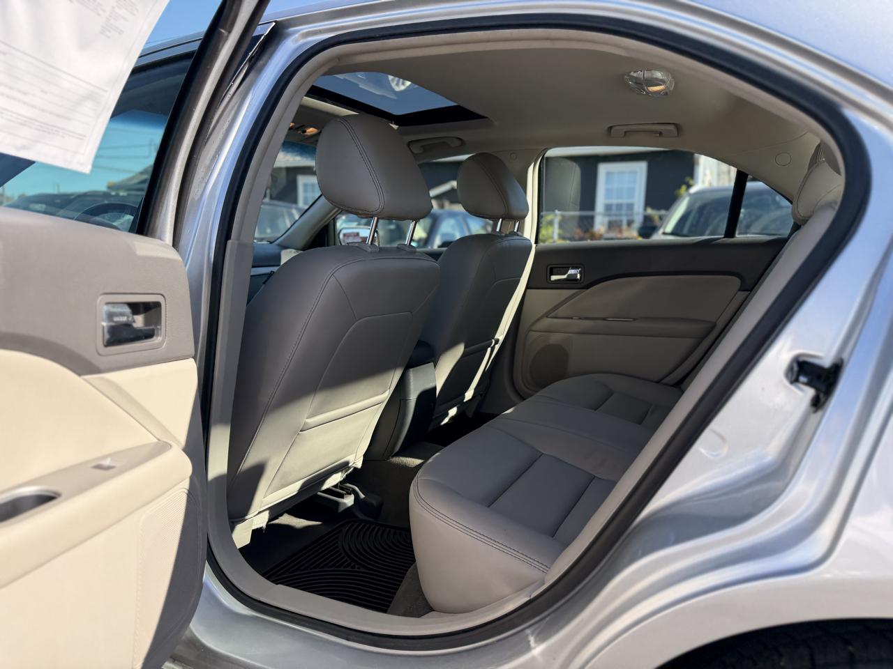 Ford Fusion V6 SEL AWD 2011