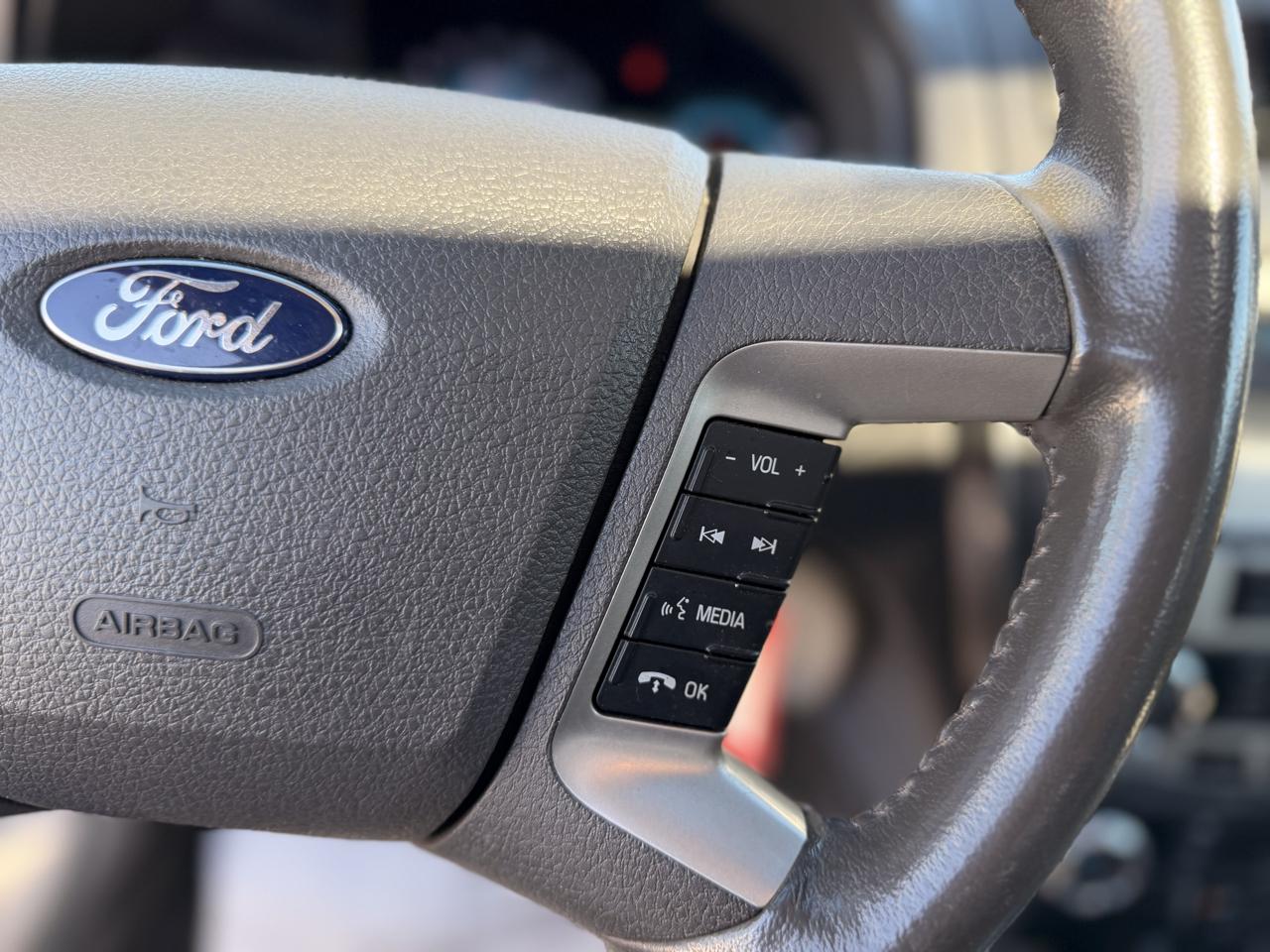 Ford Fusion V6 SEL AWD 2011