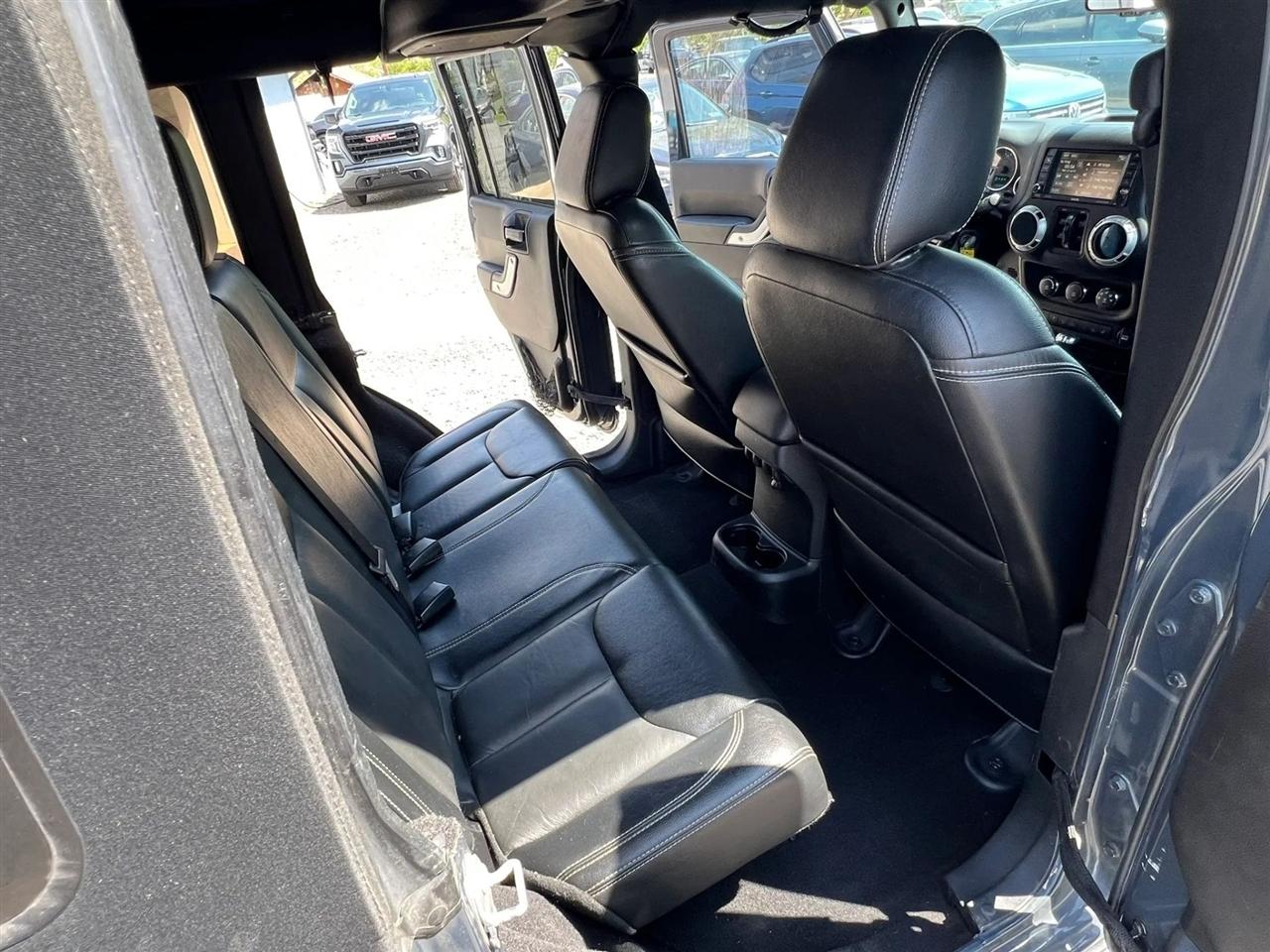 Jeep Wrangler Unlimited Rubicon 4WD 2016
