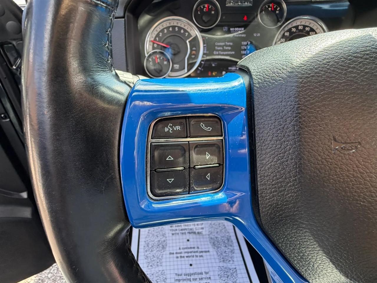 RAM 1500 Sport Quad Cab 4WD 2015