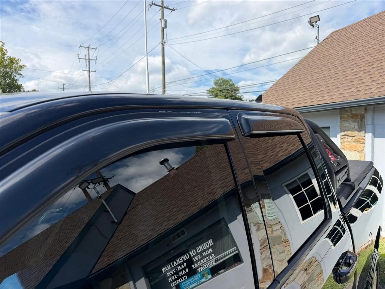 RAM 1500 Sport Quad Cab 4WD 2015