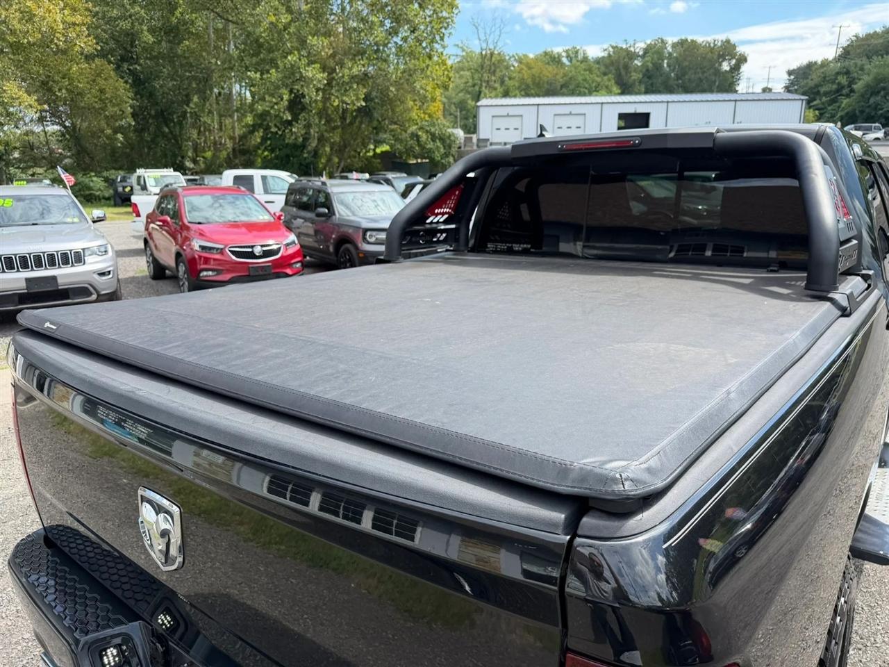 RAM 1500 Sport Quad Cab 4WD 2015