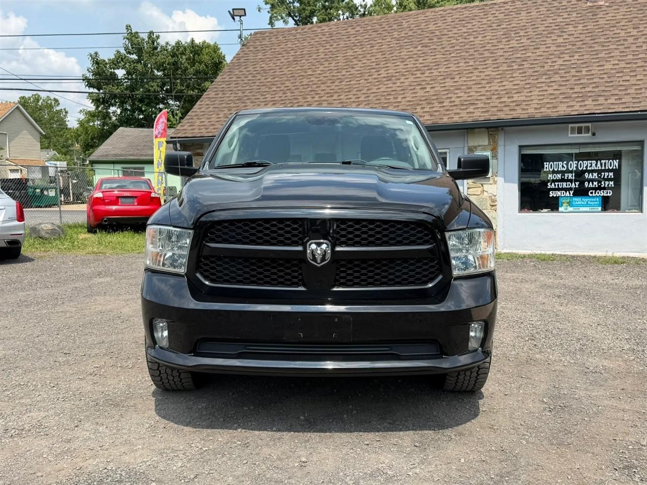 RAM 1500 Tradesman Quad Cab 4WD 2014