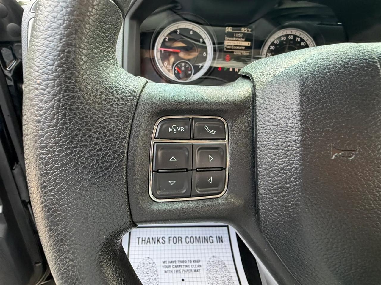 RAM 1500 Tradesman Quad Cab 4WD 2014