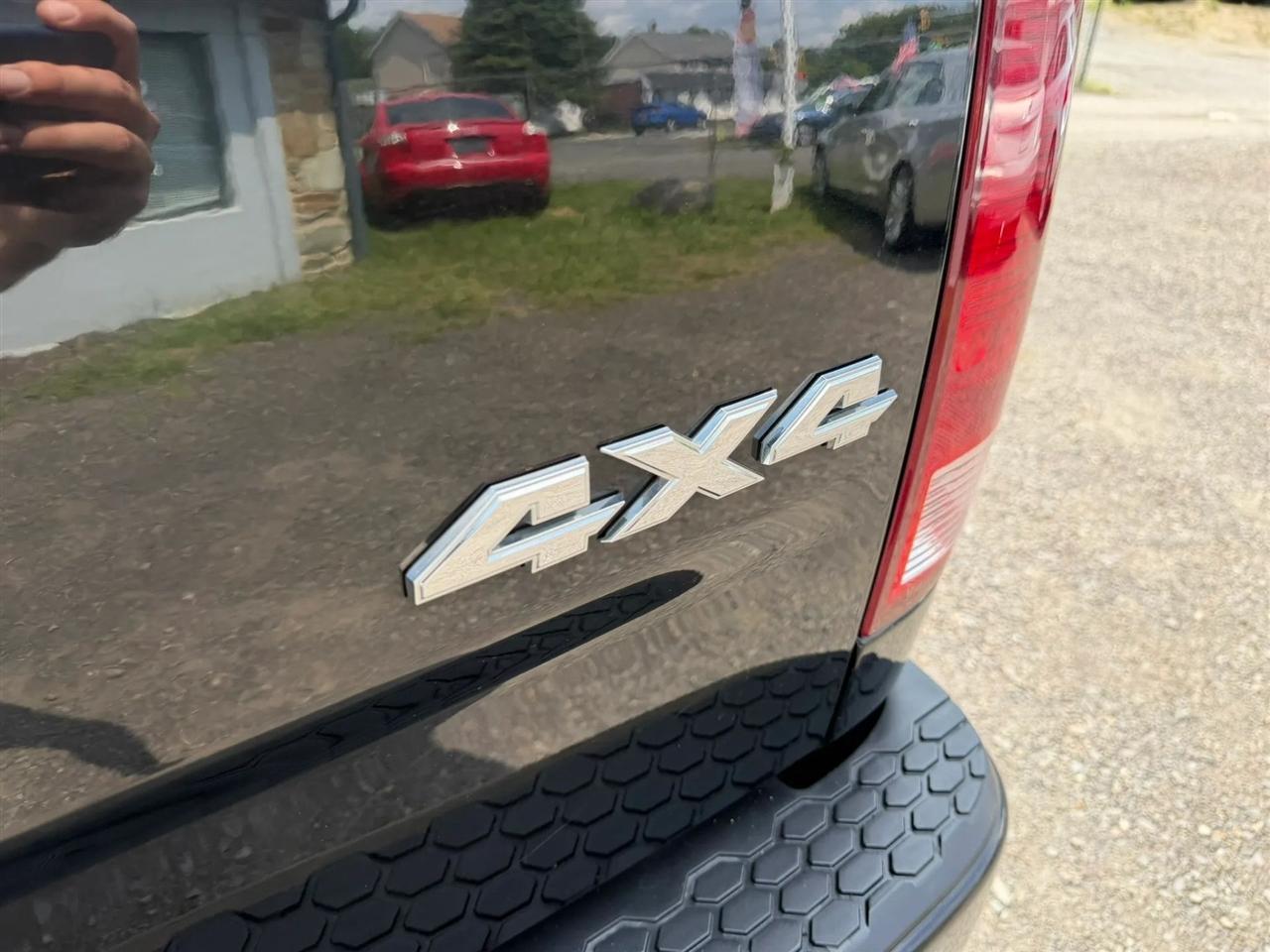 RAM 1500 Tradesman Quad Cab 4WD 2014