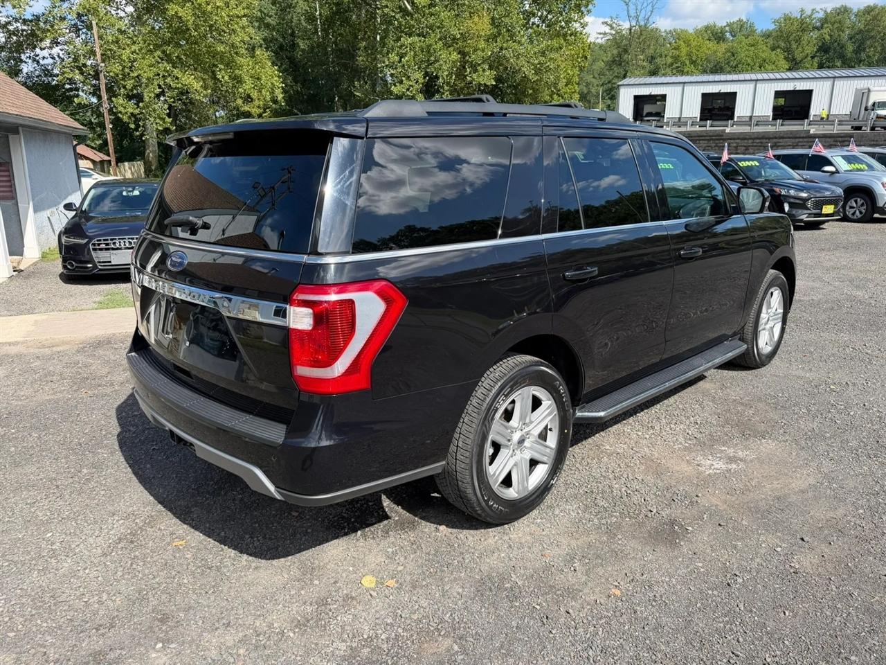 Ford Expedition XLT 4WD 2020