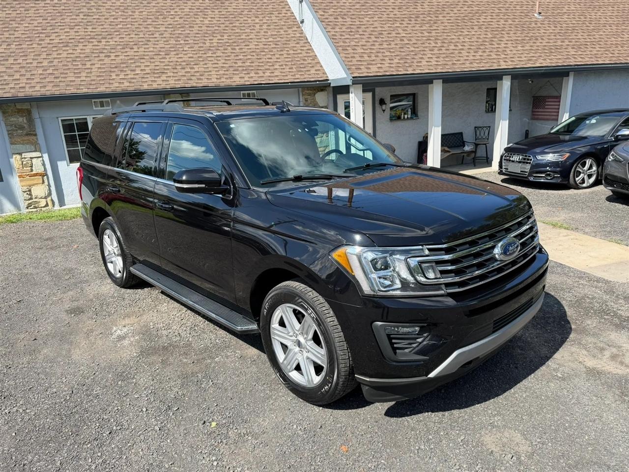 Ford Expedition XLT 4WD 2020