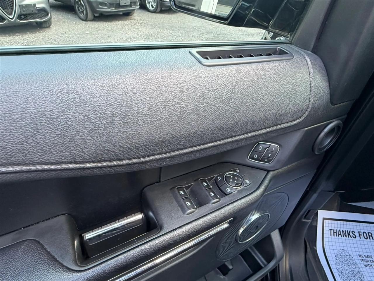 Ford Expedition XLT 4WD 2020