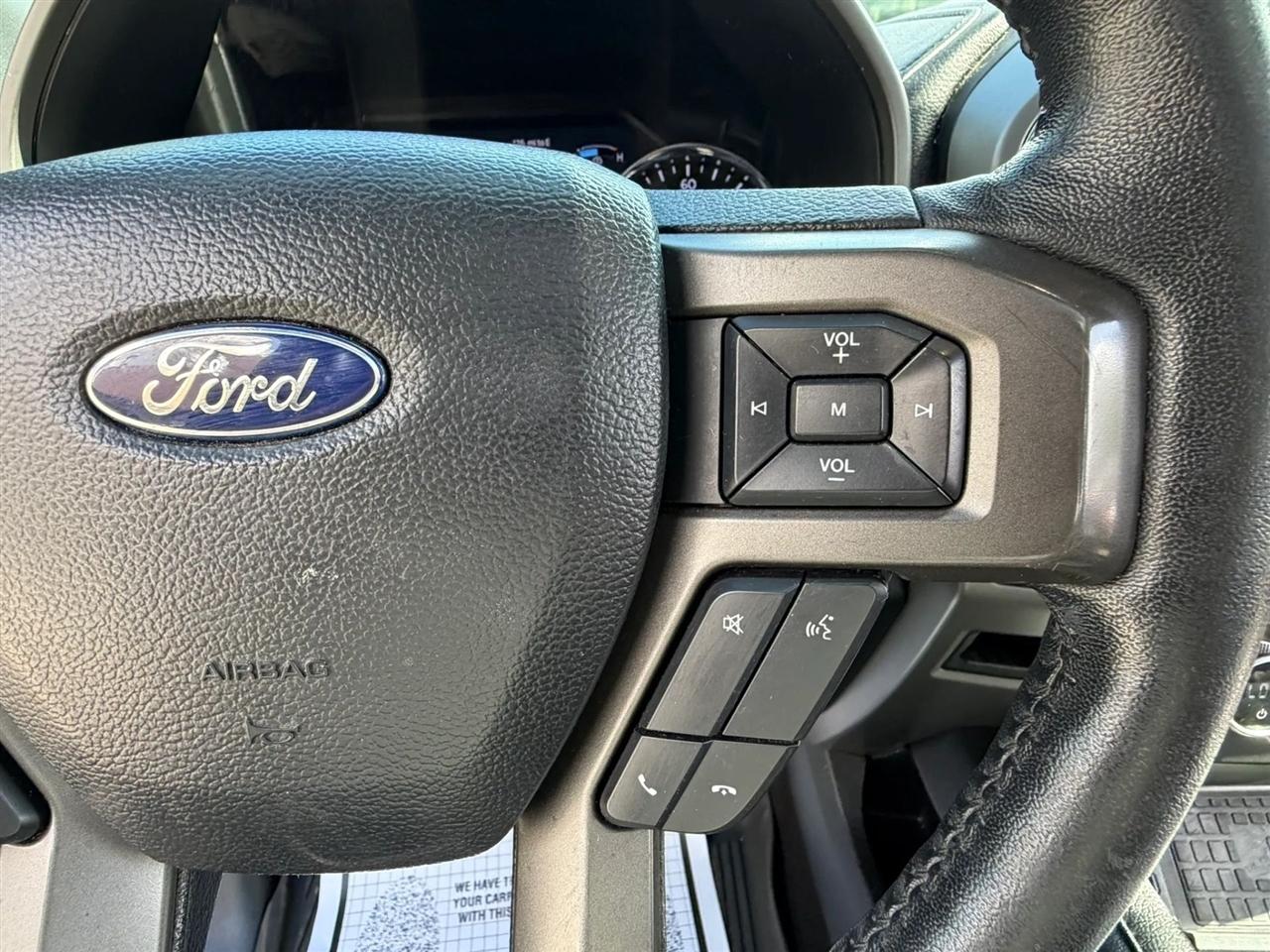 Ford Expedition XLT 4WD 2020