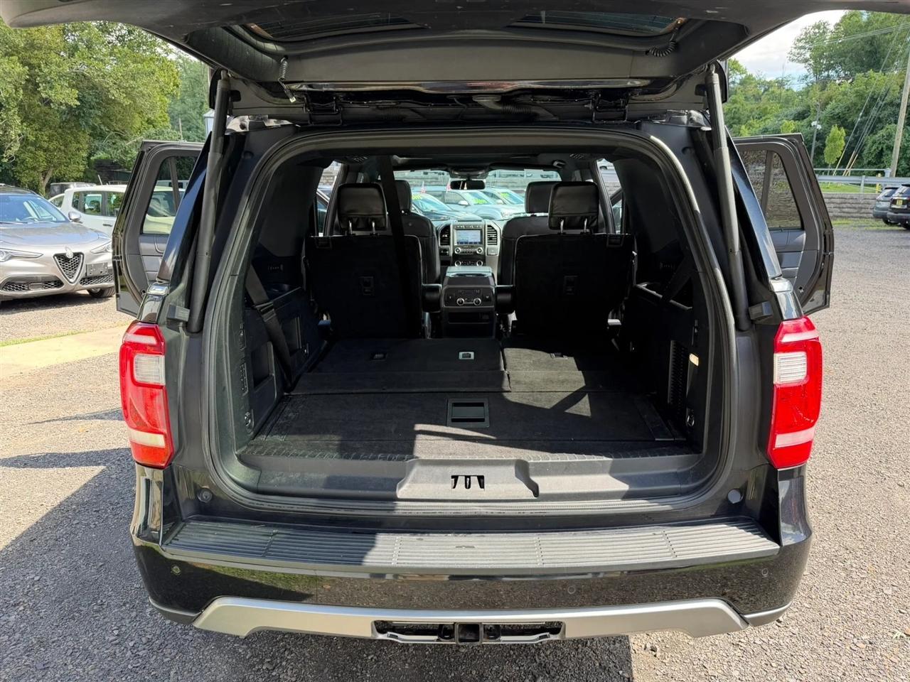 Ford Expedition XLT 4WD 2020