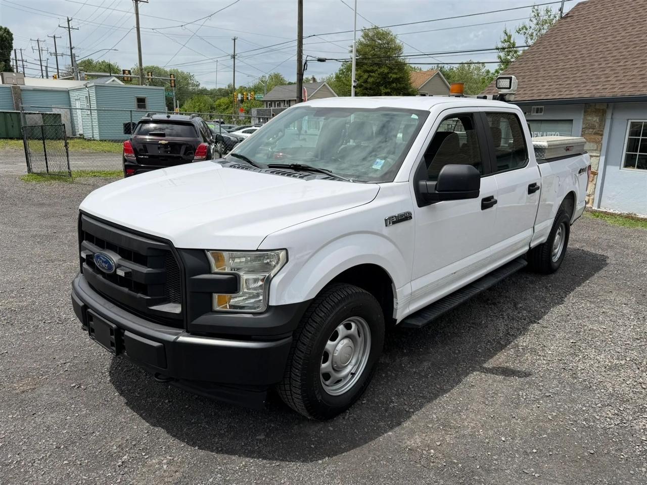 Ford F-150 XL SuperCrew 6.5-ft. Bed 4WD 2017