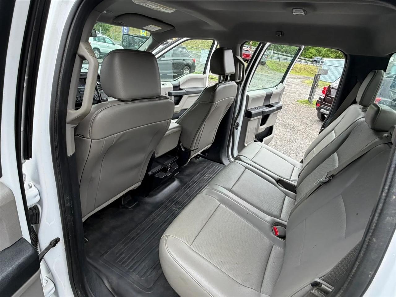 Ford F-150 XL SuperCrew 6.5-ft. Bed 4WD 2017