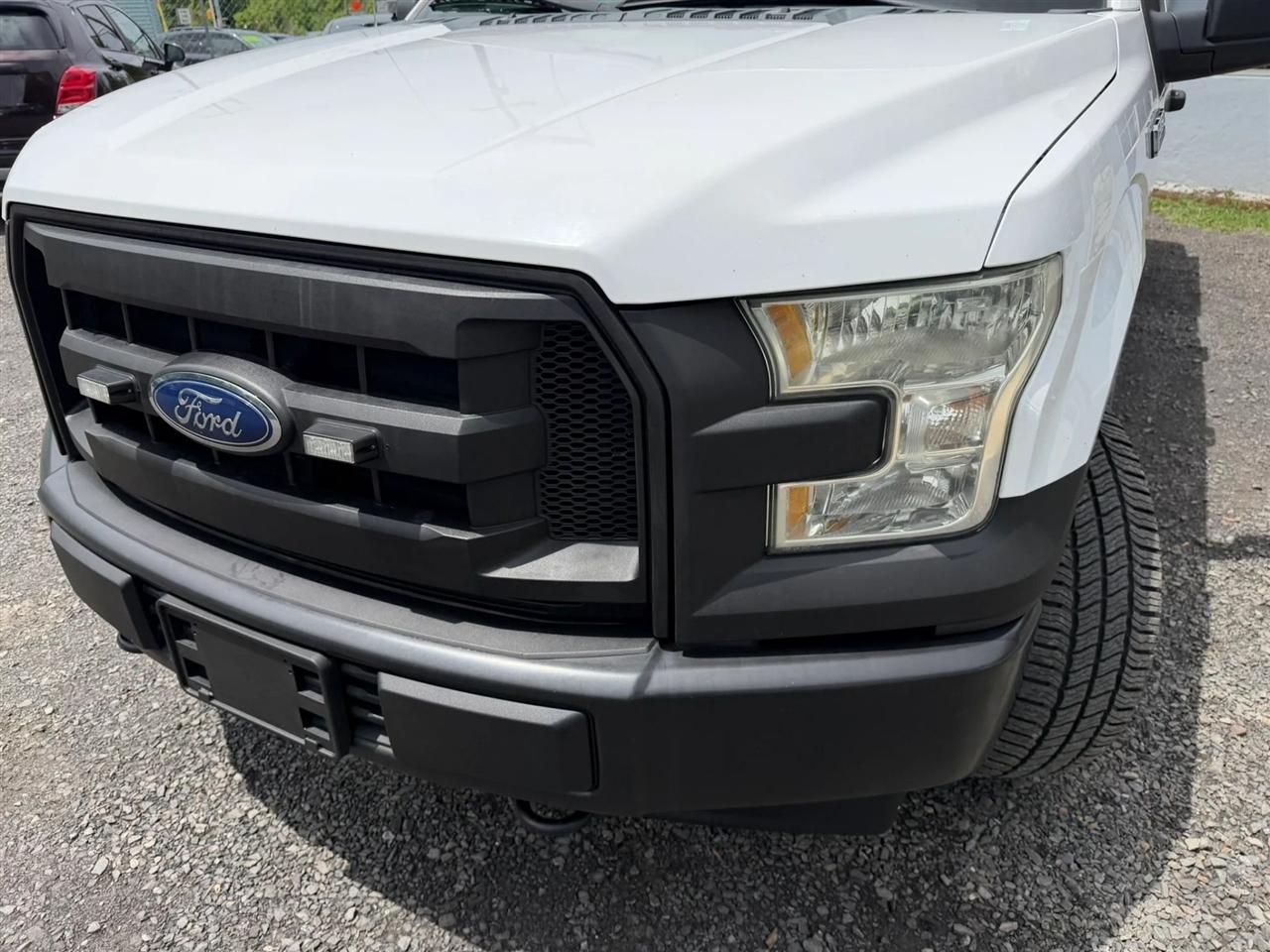 Ford F-150 XL SuperCrew 6.5-ft. Bed 4WD 2017