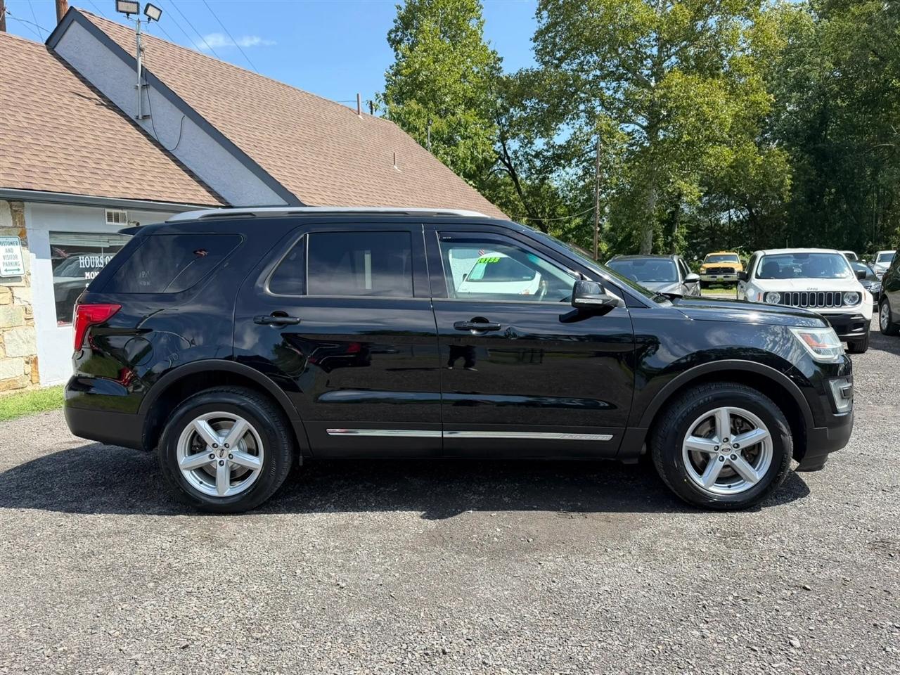 Ford Explorer XLT 4WD 2016