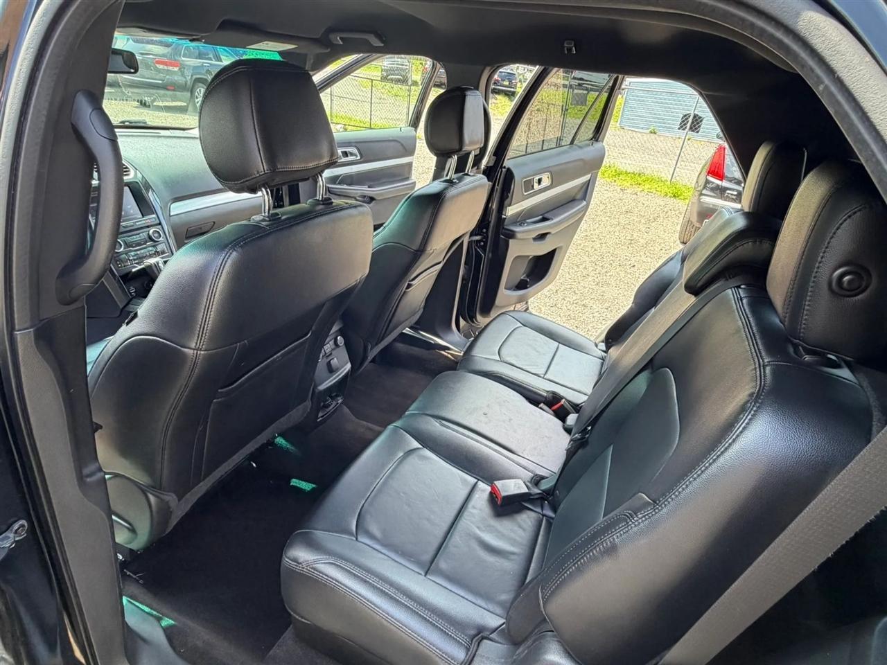 Ford Explorer XLT 4WD 2016