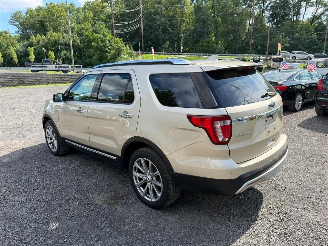 Ford Explorer Limited 4WD 2017