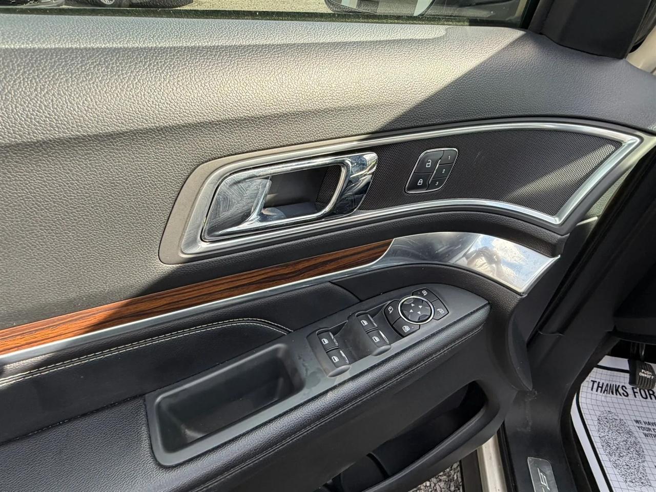 Ford Explorer Limited 4WD 2017
