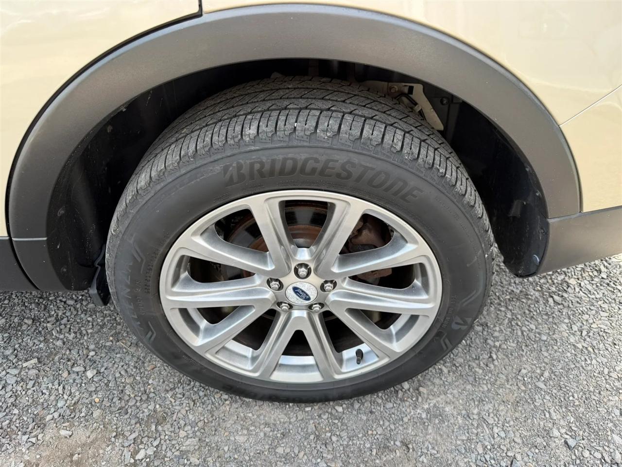 Ford Explorer Limited 4WD 2017