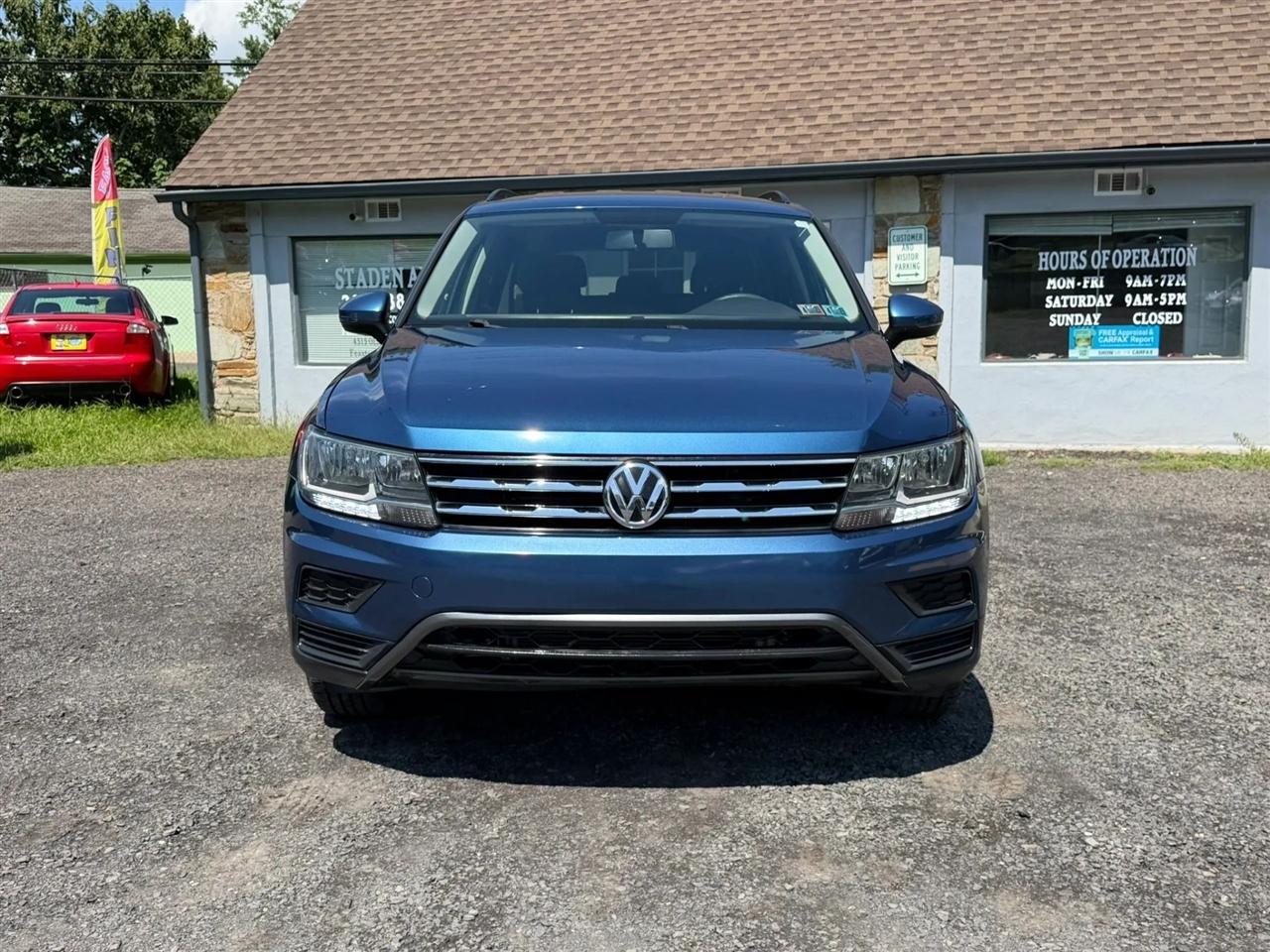 Volkswagen Tiguan S 2018