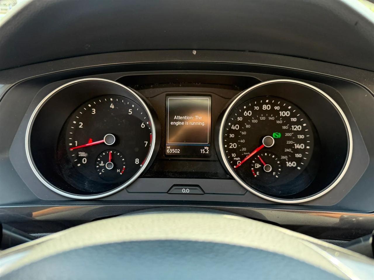 Volkswagen Tiguan S 2018