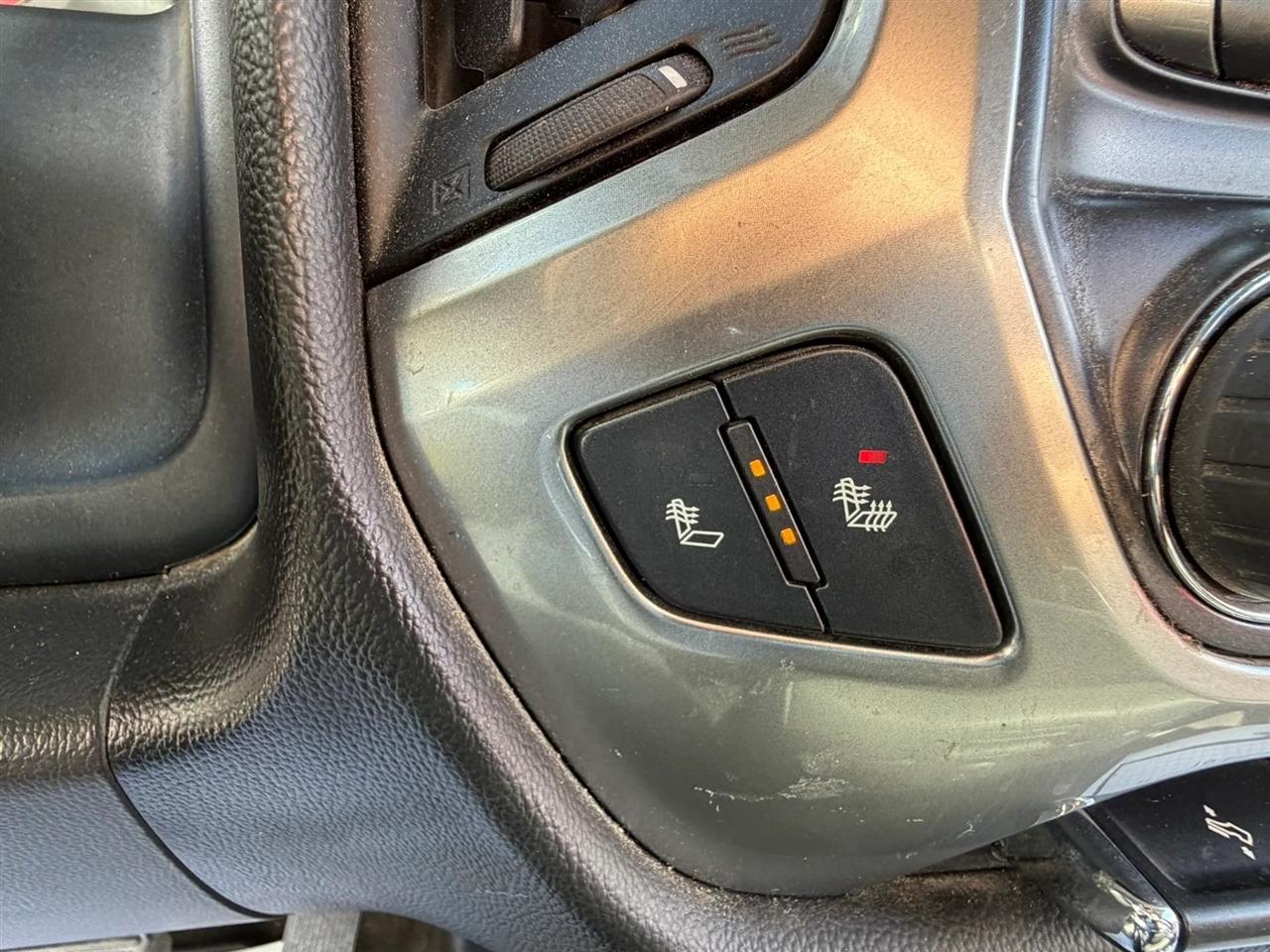 Chevrolet Silverado 1500 LT Crew Cab 4WD 2018