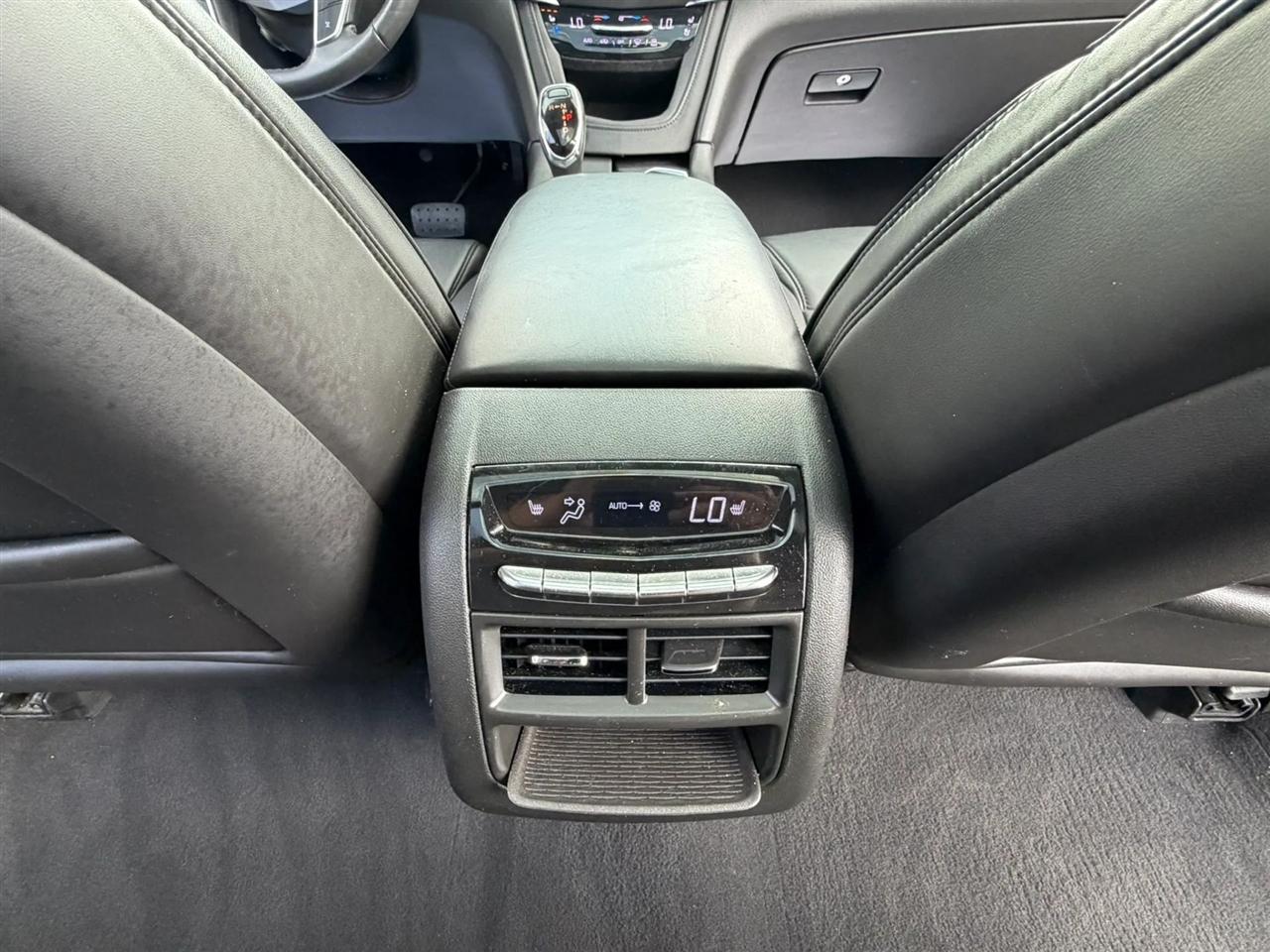 Cadillac XT5 Platinum AWD 2017