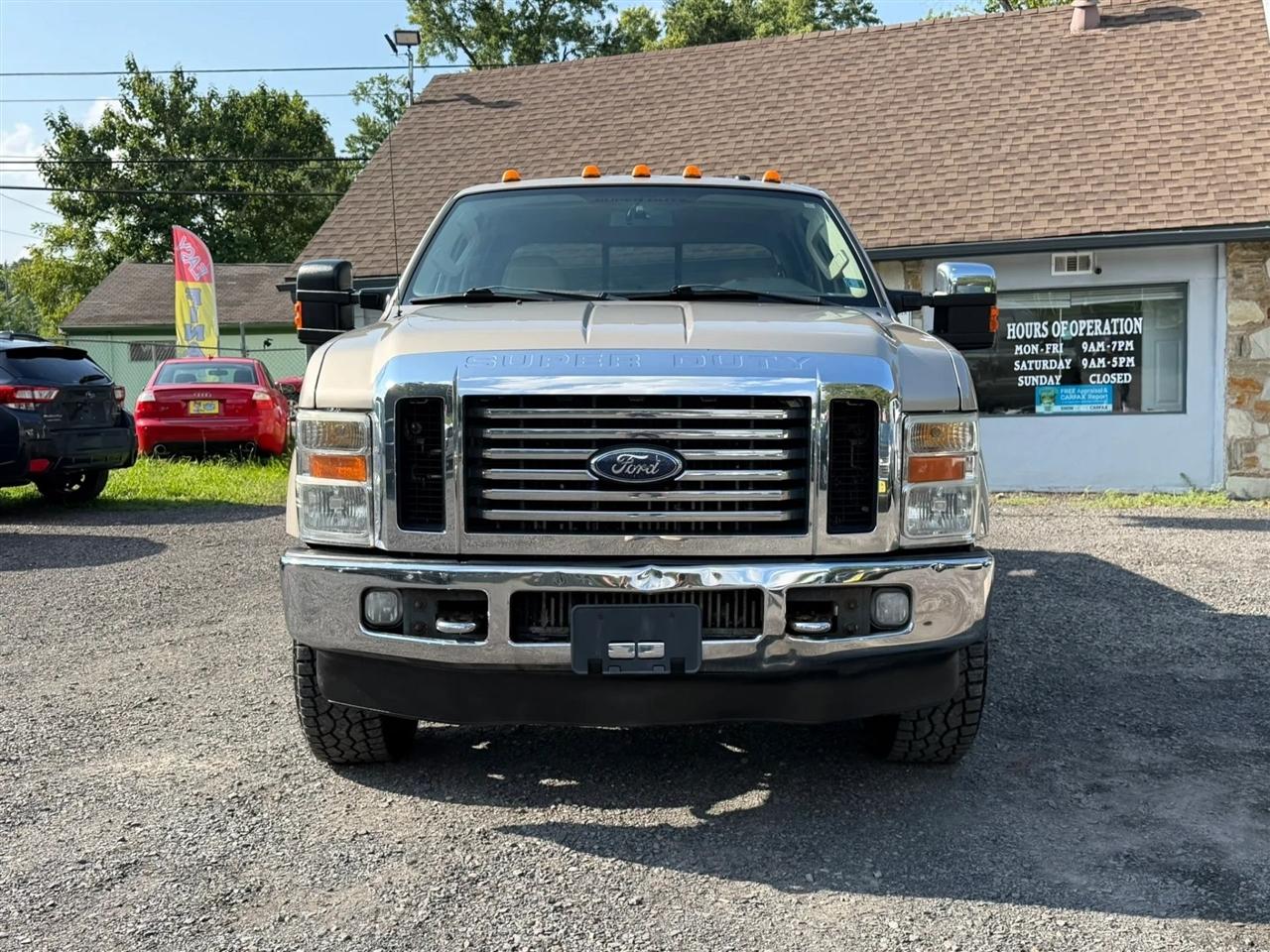 Ford F-350 SD Lariat Crew Cab 4WD 2010