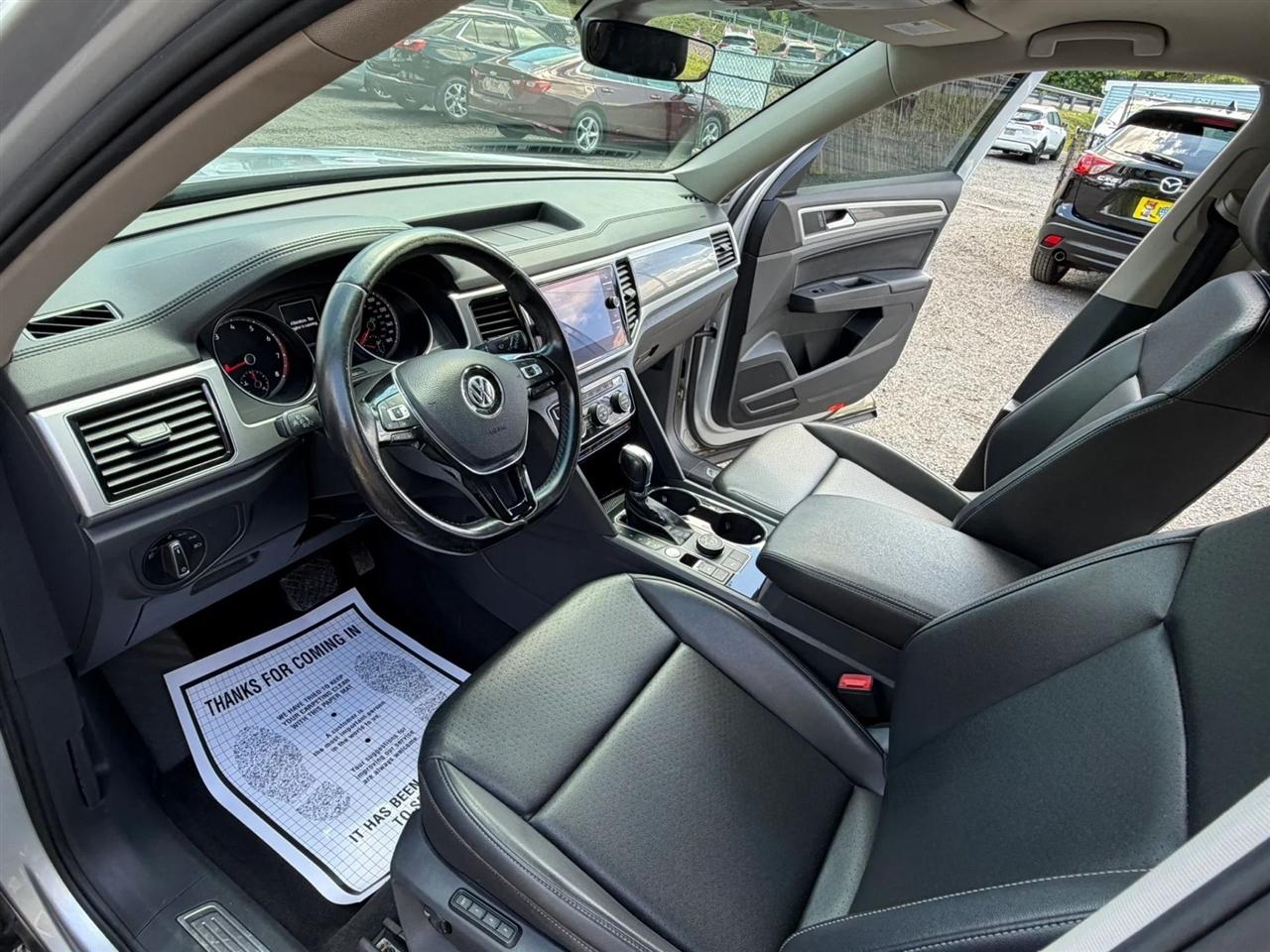Volkswagen Atlas V6 SEL AWD 2018