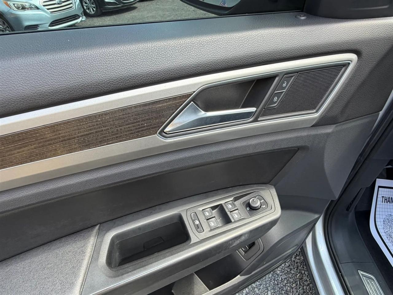 Volkswagen Atlas V6 SEL AWD 2018