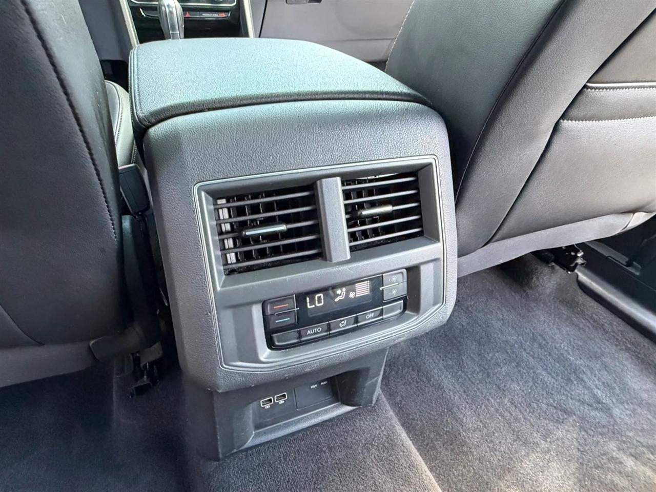 Volkswagen Atlas V6 SEL AWD 2018
