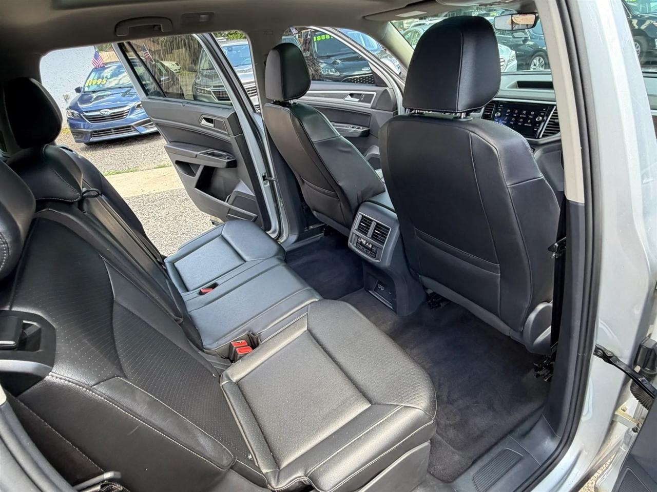 Volkswagen Atlas V6 SEL AWD 2018