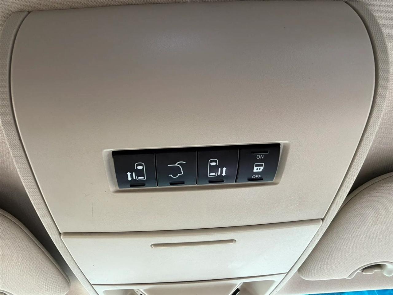 Chrysler Town & Country Touring 2016