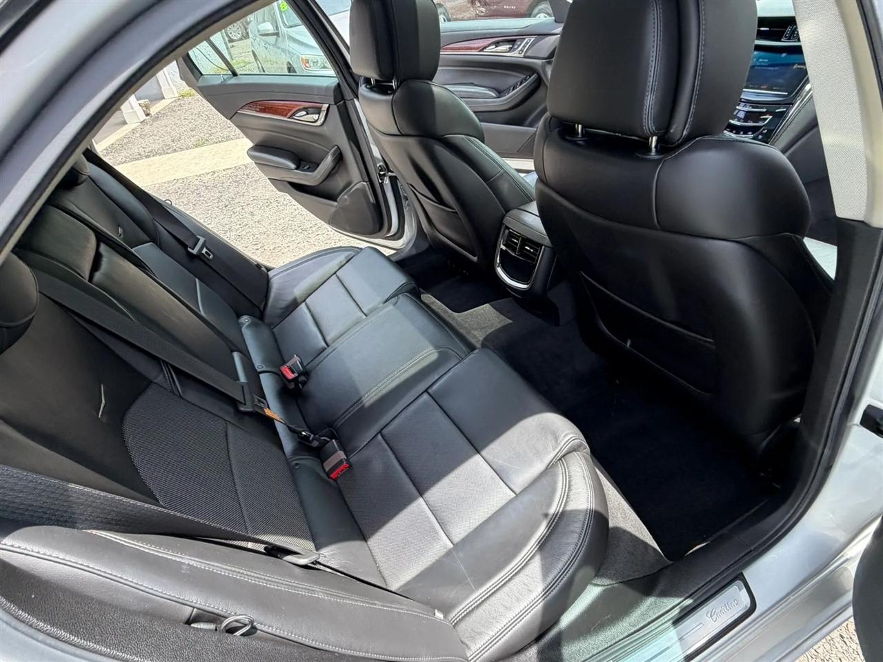 Cadillac CTS 2.0L Turbo Luxury AWD 2014