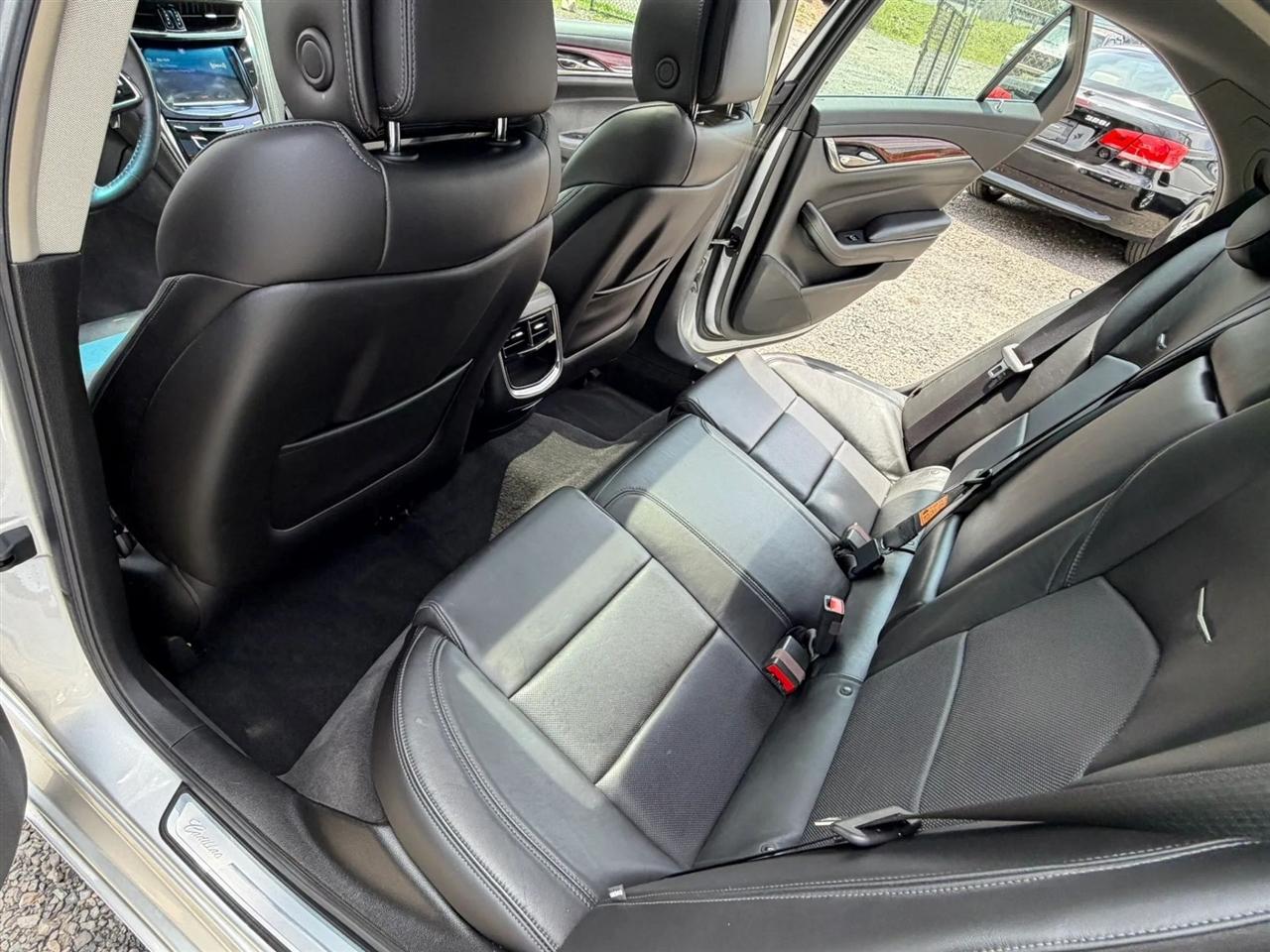 Cadillac CTS 2.0L Turbo Luxury AWD 2014