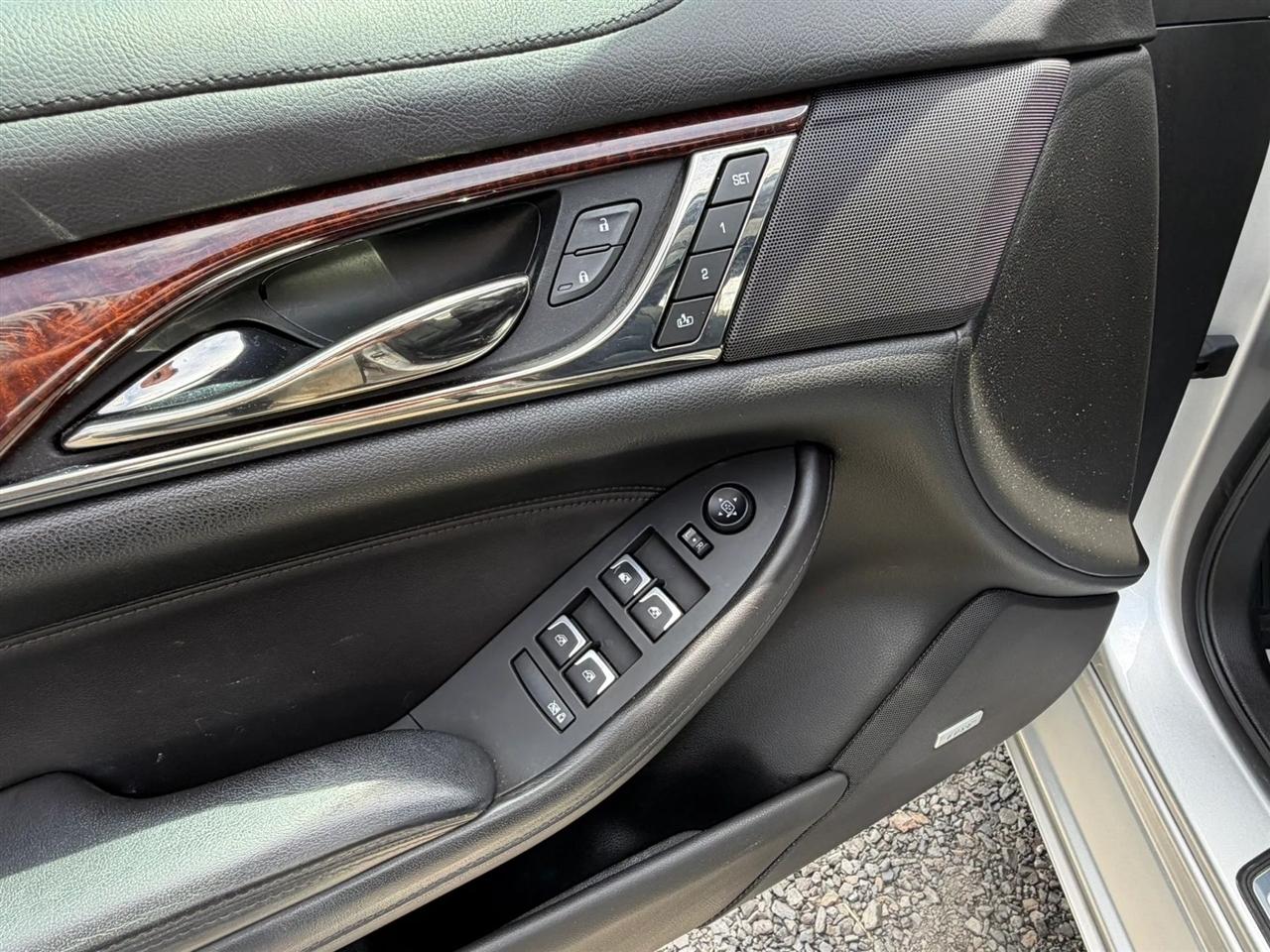 Cadillac CTS 2.0L Turbo Luxury AWD 2014