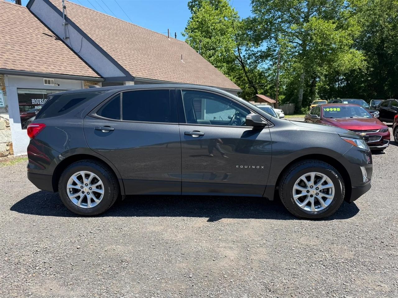 Chevrolet Equinox LS 2WD 2018