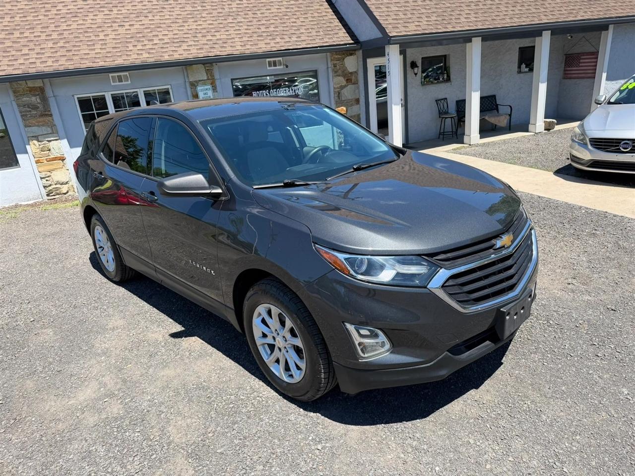 Chevrolet Equinox LS 2WD 2018