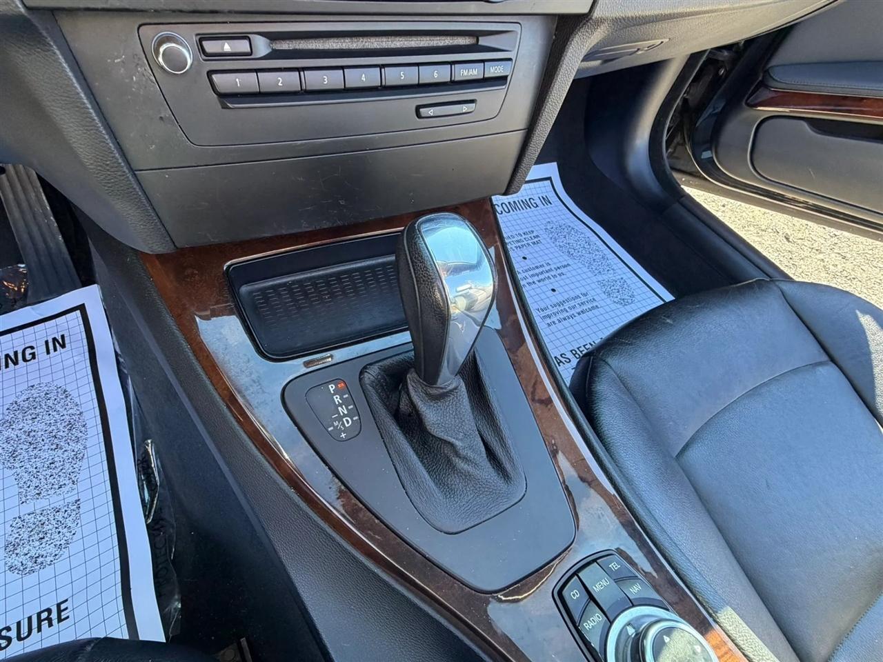BMW 3-Series 328i Convertible - SULEV 2011