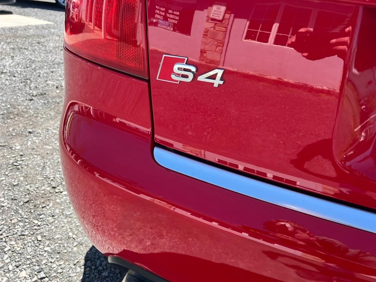 Audi S4 Sport Sedan 2005