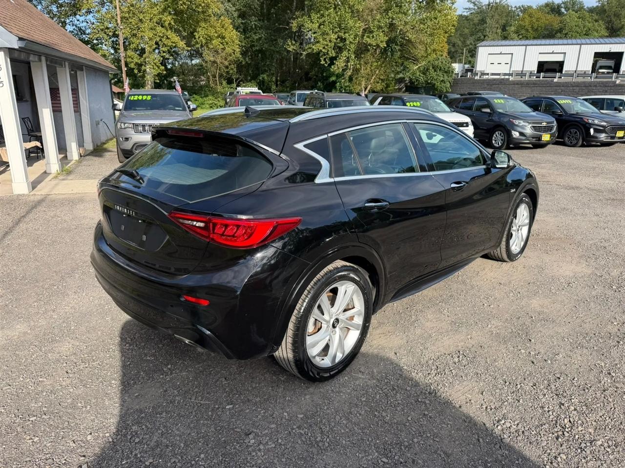 Infiniti QX30 Premium 2017