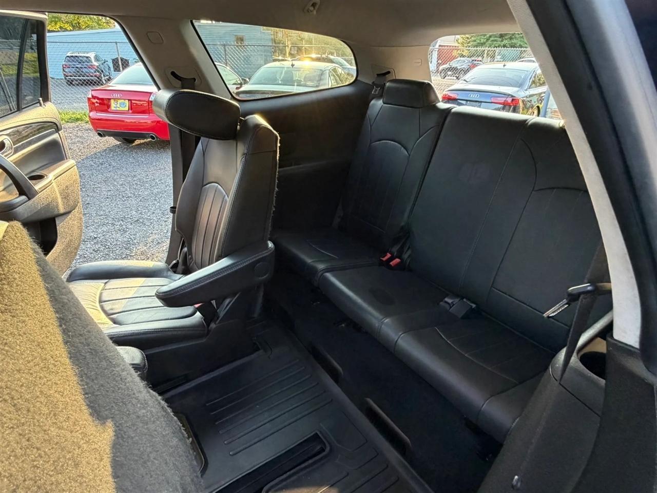 Buick Enclave Leather FWD 2015